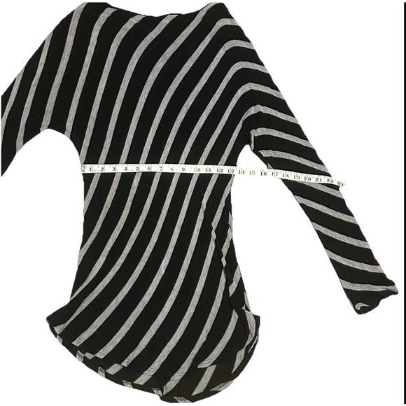 Women's INC Top Size L Black Gray Striped Long Sleeve - Picture 5 of 7